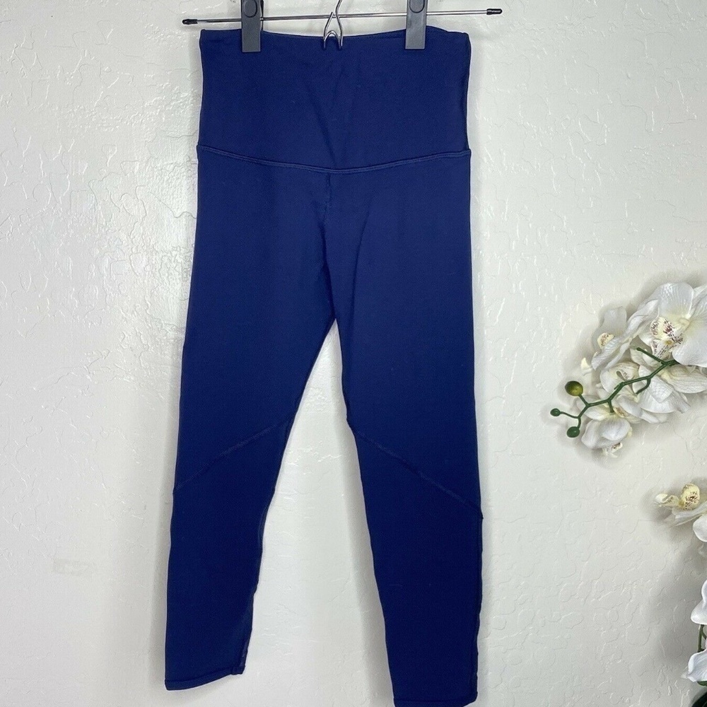 Lorna Jane Leggings S Capri Crisscross Mesh Athletic Workout Yoga Pants